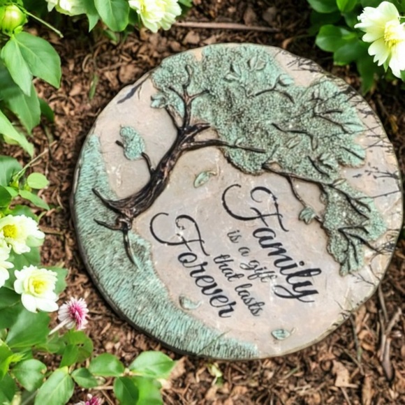 Carson Home Accents Garden Stone-Keynote Collection-“Family Is A Gift Forever” - Picture 7 of 16